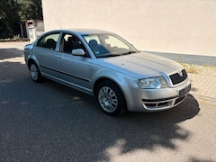 Bild des Angebotes Skoda Superb Classic 1,8 Benzin AUTOMATIK 8Fachbereift