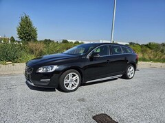 Bild des Angebotes Volvo V60 Momentum AWD Twin Engine