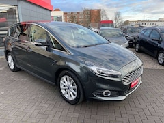 Bild des Angebotes Ford S-Max Titanium 2.0d 180 PS Automatik/Parkassistent/Cam.