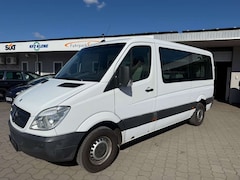 Bild des Angebotes Mercedes-Benz Sprinter II Kombi 311 CDI 8-Sitzer Rollstuhlramp