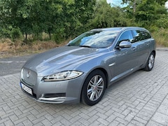 Bild des Angebotes Jaguar XF Sportbrake 2.2 Diesel Automatik+Xenon+Leder