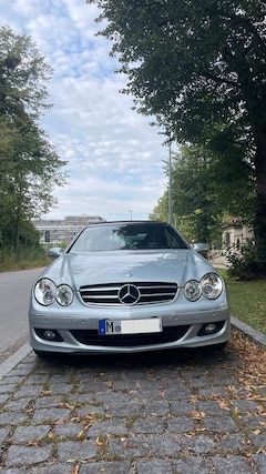 Bild des Angebotes Mercedes-Benz CLK 350 Cabrio 7G-TRONIC Avantgarde