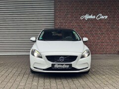 Bild des Angebotes Volvo V40 1.6 D2 Momentum Garantie Kamera