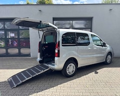Bild des Angebotes Peugeot Partner Automatik Seilwinde Behindertengerecht Rollstuhl