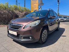 Bild des Angebotes Peugeot 2008 Active*Navi*Tempomat*AHK*PDC*ZAHNRIEMEN+WASSERPUMPE NEU