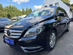 Bild des Angebotes Mercedes-Benz B 180 B 180 7G-DCT STYLE Navi+SHZ+PTS+Xenon "2015