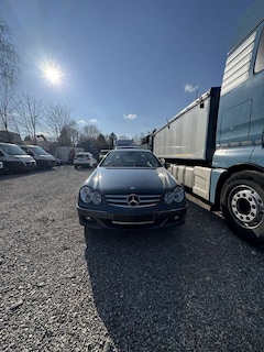 Bild des Angebotes Mercedes-Benz CLK 350 Coupe 7G-TRONIC Elegance
