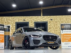 Bild des Angebotes Jaguar XE R-Dynamic Black/360''KAM/PANO/EXCLUSIV/MERIDI