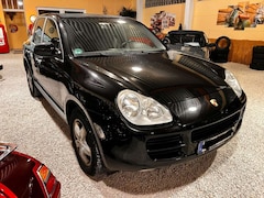 Porsche Cayenne -
