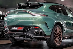 Bild des Angebotes Aston Martin DBX 707 * Carbonpaket * Copper Bronze * Monotone