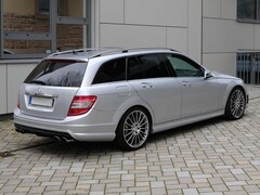 Bild des Angebotes Mercedes-Benz C 63 AMG C 63 AMG T 7G-TRONIC