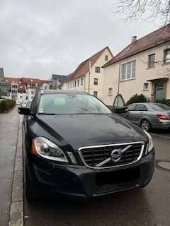 Bild des Angebotes Volvo XC60 2.0T Powershift Momentum