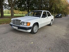 Bild des Angebotes Mercedes-Benz 190 E 2.0 weiß