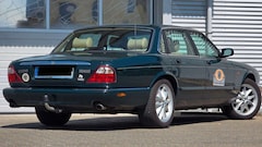 Bild des Angebotes Jaguar XJ Executive 4.0 Klima EFH AHK TÜV 08/2027