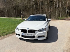 Bild des Angebotes BMW 325 325d Touring Sport-Aut.