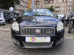 Bild des Angebotes Fiat Linea Emotion 1.3 Multijet Blue & Me-Paket