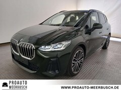 Bild des Angebotes BMW 218 i Active Tourer M Sport MASSAGE/AHK/MMRY/PANO
