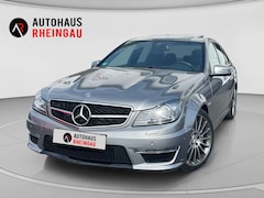 Mercedes-Benz C 63 AMG DEUTSCH MB SCHECKHEFT U-FREI TRAUM