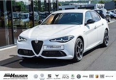 Bild des Angebotes Alfa Romeo Giulia Veloce 2.0 Turbo AT8 Q4 HARMAN KARDON MEMORY NAVI
