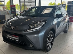 Bild des Angebotes Toyota Aygo X 1.0 VVT-i CVT Teamplayer AppleCarPlay, BT