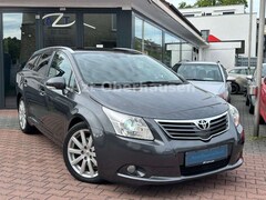 Bild des Angebotes Toyota Avensis Kombi 2.2 Executive*PANORAMA*TÜV NEU*