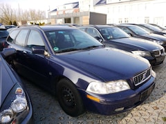 Bild des Angebotes Volvo V40 1.8 Automatik, Anhängerkupplung(KEIN TÜV)