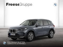 Bild des Angebotes BMW iX1 eDrive20 Head-Up HK HiFi DAB LED Pano.Dach