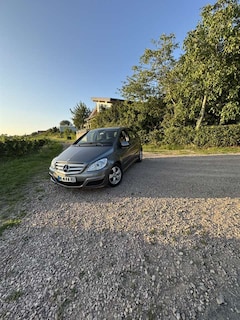 Bild des Angebotes Mercedes-Benz B 180 voll fahrbereit top