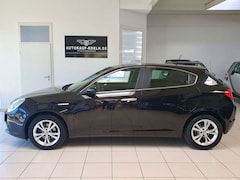 Bild des Angebotes Alfa Romeo Giulietta 1.6 JTDM 16V Turismo/Klima/Aus 1.Hand