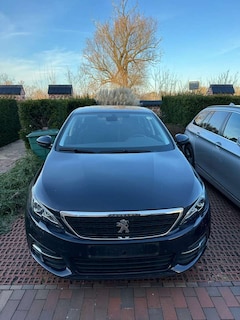 Bild des Angebotes Peugeot 308 PureTech 130 Stop & Start Active “ TÜV NEU “