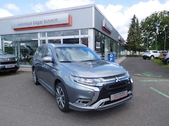 Bild des Angebotes Mitsubishi Outlander 2.4 4WD Plug-In Hybrid Top 1.Hand,Leder,SD,AHK
