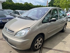 Bild des Angebotes Citroen Xsara Picasso 1.8i Klima *Tüv 01/2028*