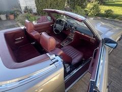 Bild des Angebotes Mercedes-Benz SL 560 Seltene Farbkombi, H-Abnahme, Wenig gelaufen