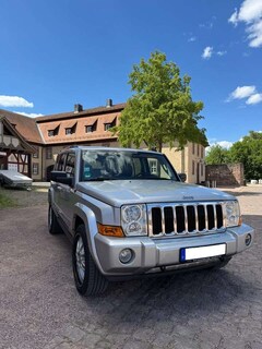 Bild des Angebotes Jeep Commander Limited 5.7 V8  HEMI Automik 4x4 AHK