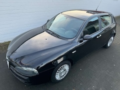 Bild des Angebotes Alfa Romeo 147 1.6 TS-16V Moving Sport 4-Türig Klima Tüv ne