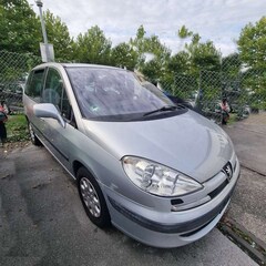 Bild des Angebotes Peugeot 807 807 2,2L, 116KW, 7-Sitzer, TÜV NEU