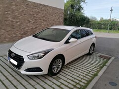 Bild des Angebotes Hyundai i40 Kombi blue 1.7 CRDi Trend