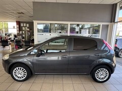Bild des Angebotes Fiat Grande Punto Klima PDC blue&me TÜV-November-2026