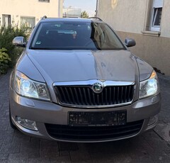 Bild des Angebotes Skoda Octavia Combi 1.4 TSI FAMILY