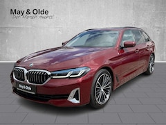 Bild des Angebotes BMW 540 i xDrive HUD Luftfederung AD StandHZG AHK-klappbar