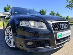 Audi RS4 RS 4 Lim. 4.2 FSI quattro Leder*Navi*Xenon