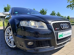 Bild des Angebotes Audi RS4 RS 4 Lim. 4.2 FSI quattro Leder*Navi*Xenon
