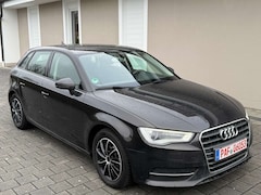 Bild des Angebotes Audi A3 A3 1.6 TDI Limousine NAVI, TEMPOMAT, XENON, AHK..