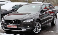 Bild des Angebotes Volvo V90 Cross Country Pro AWD*1.Hd*AHK*8 Räder*235PS
