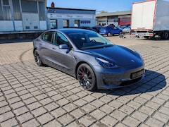 Bild des Angebotes Tesla Model 3 Dualmotor Performance