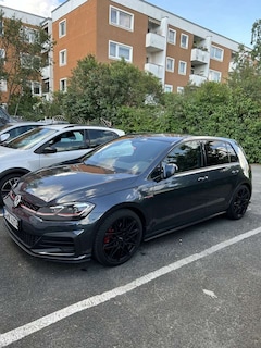 Bild des Angebotes VW Golf GTI 2.0 TSI OPF DSG Performance