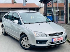Bild des Angebotes Ford Focus Lim. Style ROST