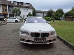 Bild des Angebotes BMW 750 750d xDrive
