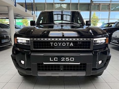 Bild des Angebotes Toyota Land Cruiser 250 - TEC EDITION-HEAD UP-JBL-360-AHK-71.390-