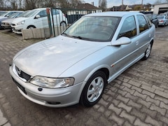 Bild des Angebotes Opel Vectra Selection 1er Hand Tüv Neu